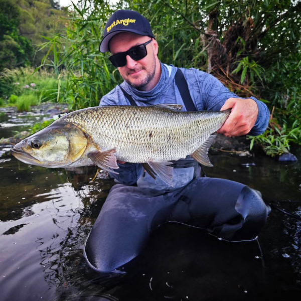 Instagram @thebestangler